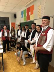 D8BA9559-3F1A-43A5-9EE0-0E283E60412A