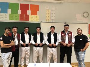 266B5B51-F7CD-4414-A82A-924F4153A351