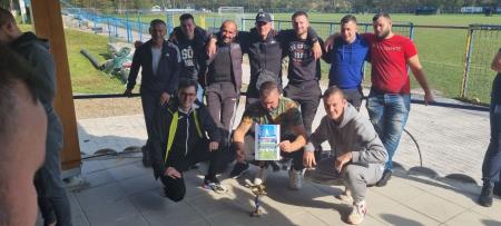 90F4ED95-58B3-47A9-BDFC-D263C4B4AE4D